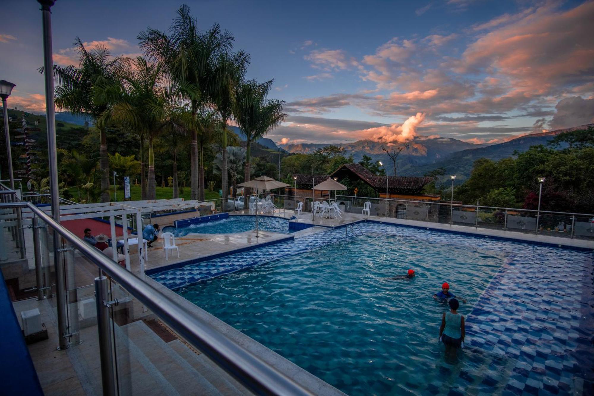 La Cabana Miraflores Екстериор снимка