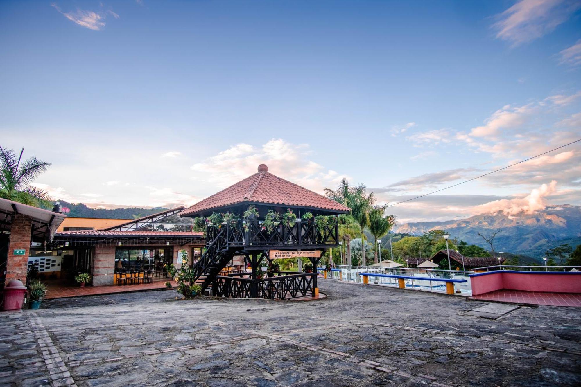 La Cabana Miraflores Екстериор снимка